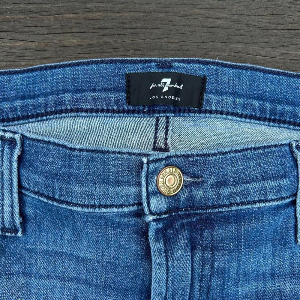 7 For All Mankind Blue Medium Wash Stretchy Skinny Jeans w/ Frayed Hem - Picture 5 of 8